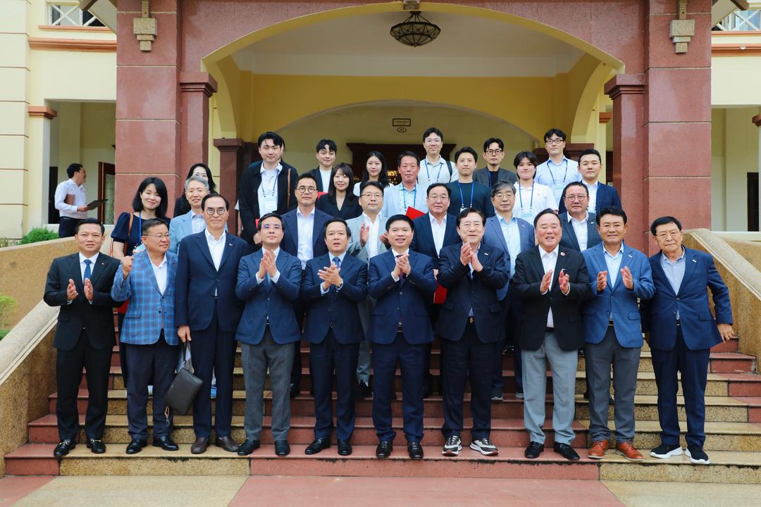 Provincial leaders work with the Korea Federation of Small and Medium Businesses.