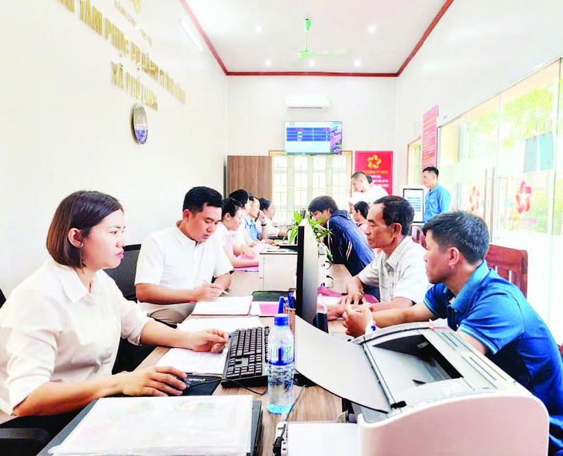 Public service center at Phu Long commune in Ninh Binh province.