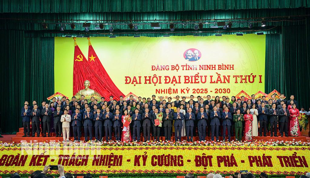 New members of the provincial Party Committee for the 2025-2030 term.