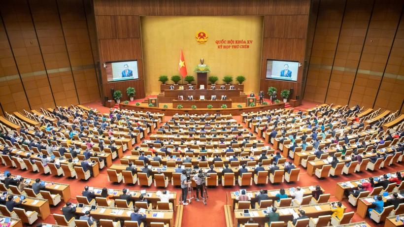 At the 10th sitting of the 15th National Assembly (Photo: VNA)