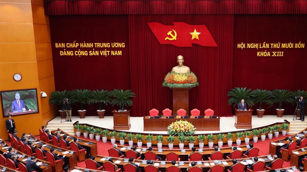 At the closing session of the 14th plenum of the 13th Party Central Committee. (Photo: VNA)