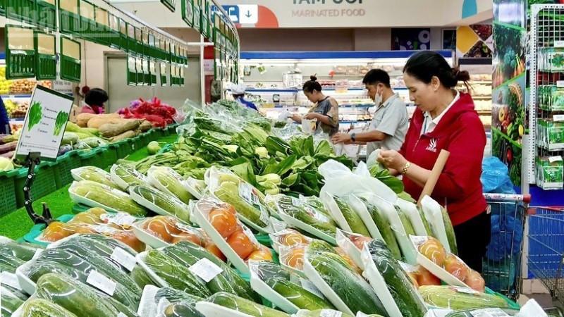 Goods circulation remains smooth, with no disruption to supply (Illustrative image/Photo: NDO)