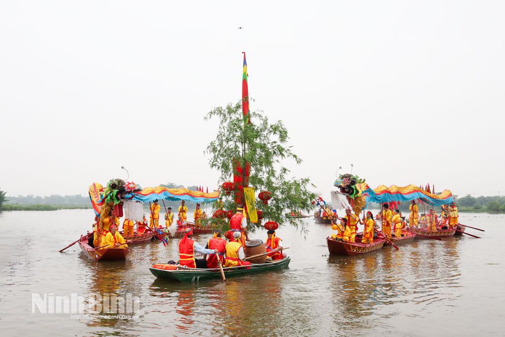 The water procession ritual.