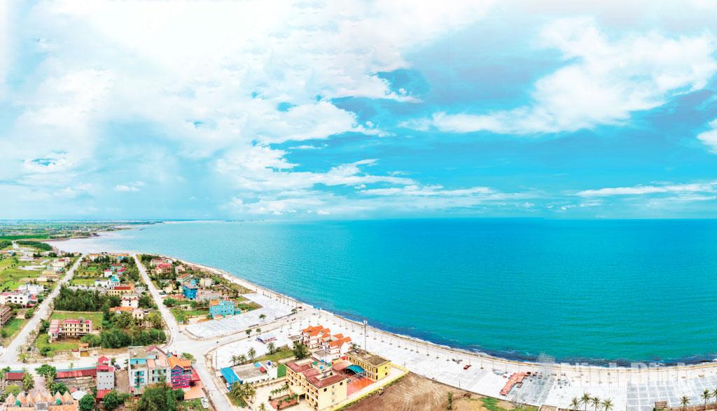 A corner of Giao Ninh beach.
