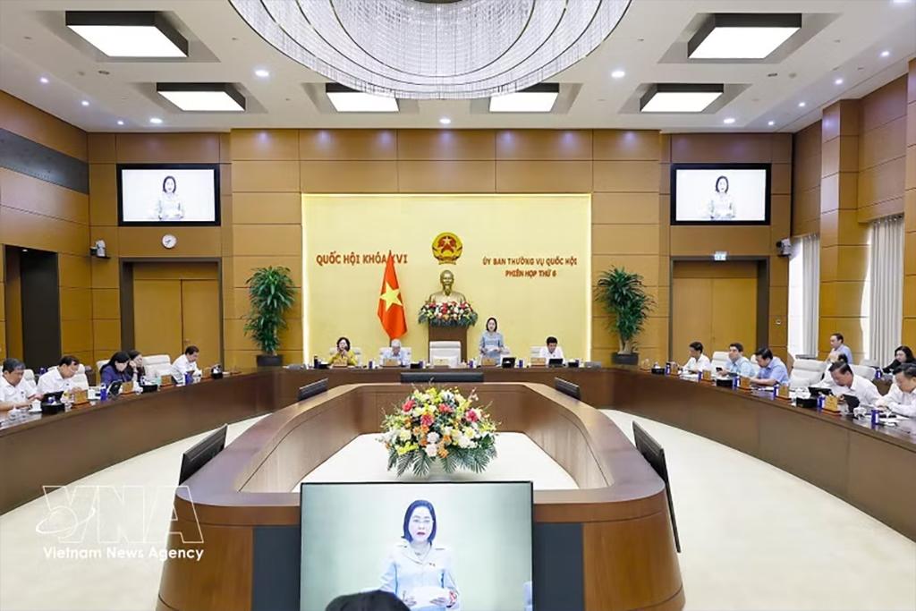 National Assembly Vice President Nguyen Thi Thanh speaks at the NA Standing Committee's sixth session on September 21 (Photo: VNA)