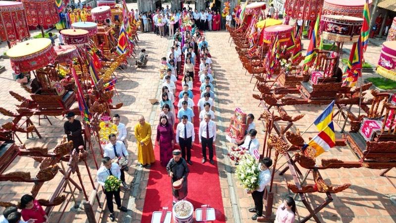 Saint Nguyen Temple Festival recognised as national intangible cultural heritage