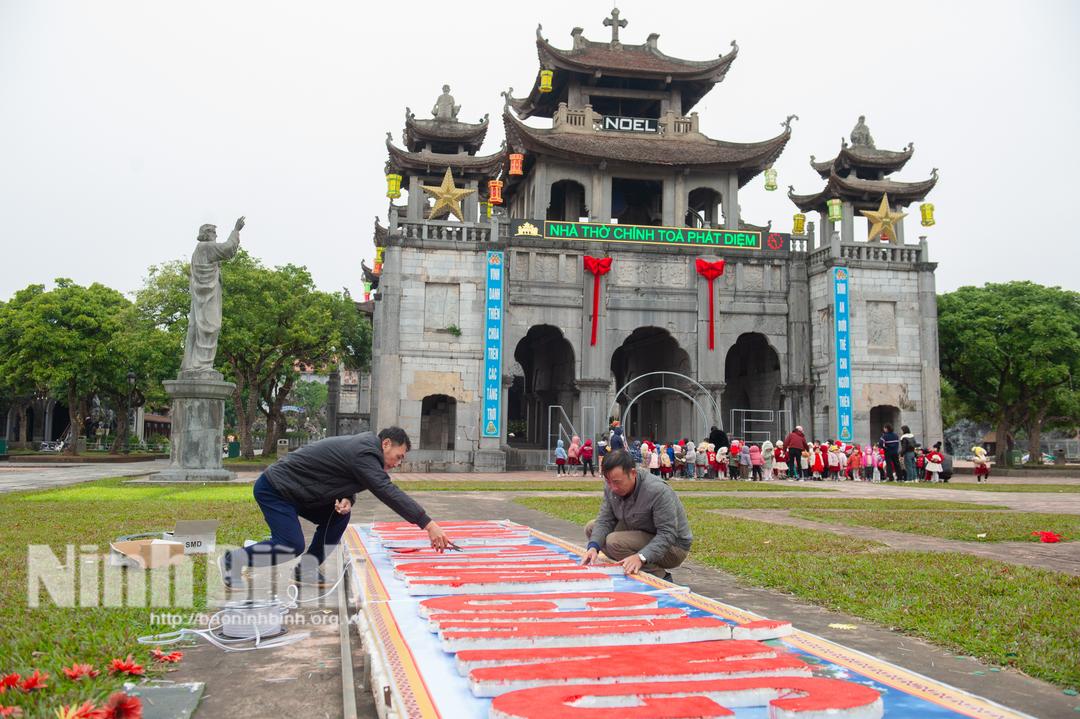 Ninh Binh’s tourist destinations well prepare to welcome visitors during Christmas and New Year holidays