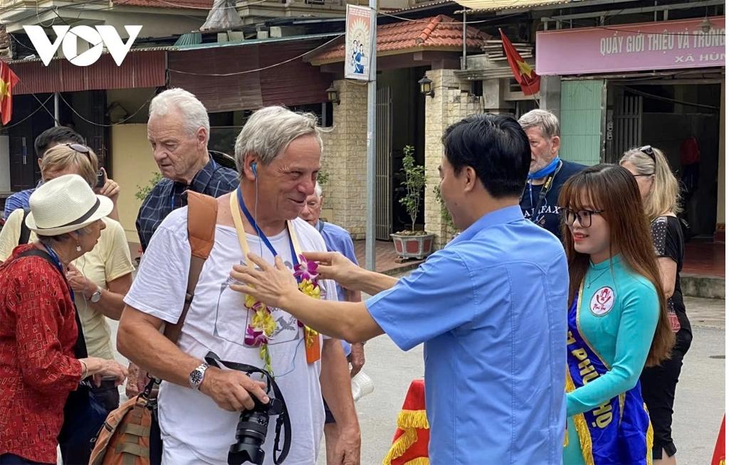 Vietnam aims to welcome 22-23 million international visitors in 2025