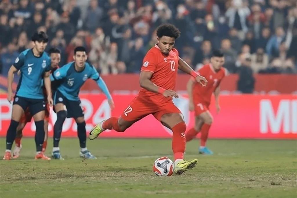 Vietnam seal ASEAN Championship final spot with classy win over Singapore