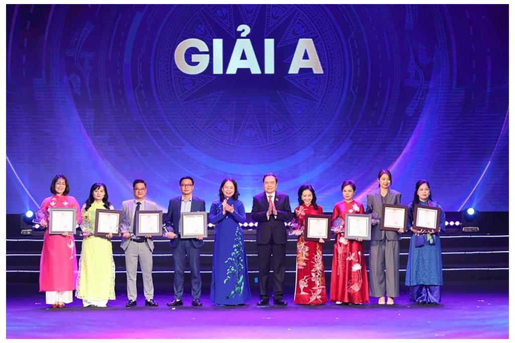 83 outstanding journalistic works honoured at third Dien Hong Awards