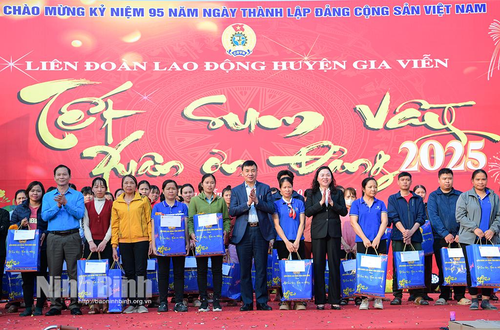 Efforts made to ensure social welfare for all on Tet