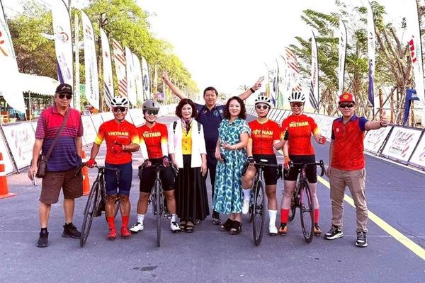 Vietnam secures second gold at 2025 Asian road cycling championships