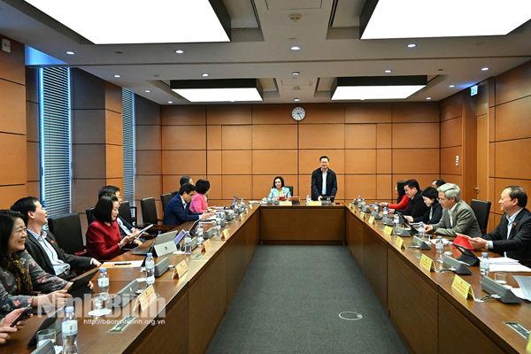 Vietnam resolute in achieving 8% growth target