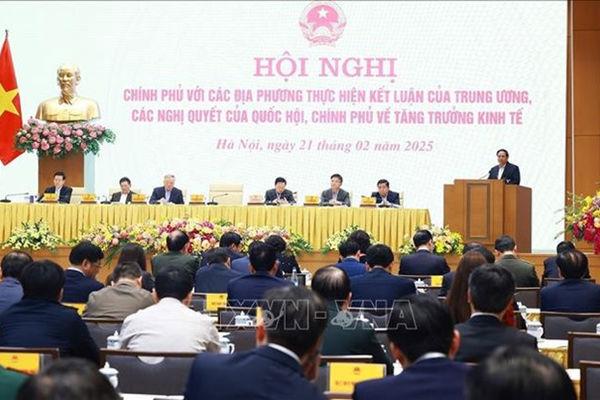 PM presides over meeting with localities on promoting economic growth