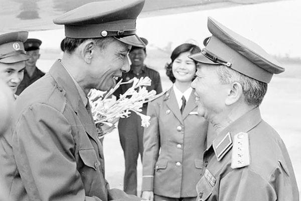 President Khamtay Siphandone, a preeminent leader with important contributions to Laos-Vietnam relations