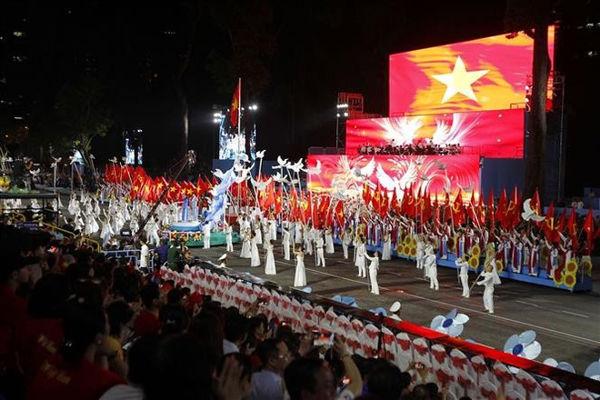 Grand parade marking 50th reunification anniversary undergoes preliminary state-level rehearsal