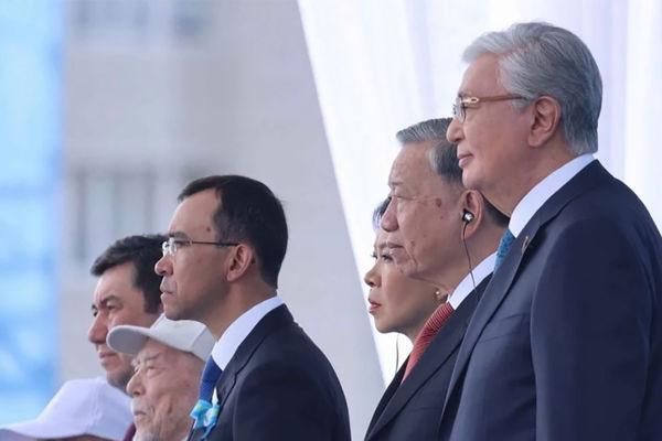 Party chief attends military parade marking 80th anniversary of Victory over Fascism in Kazakhstan