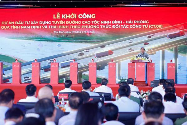 PM attends groundbreaking ceremony of Ninh Binh - Hai Phong expressway