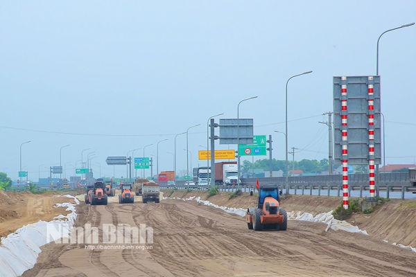 Transport infrastructure gives boost to Ninh Binh’s socio-economic development