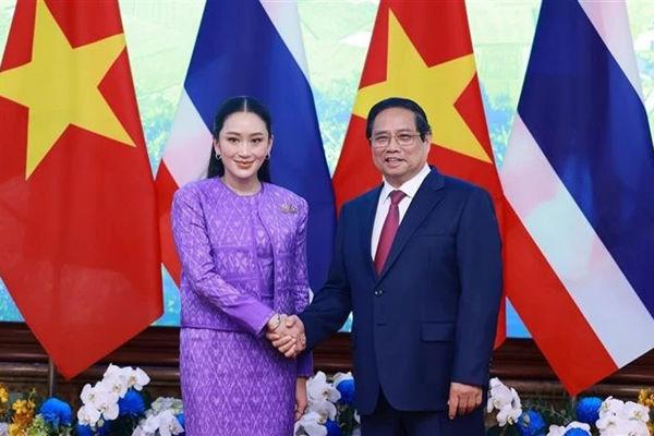 Vietnamese, Thai PMs co-chair 4th Joint Cabinet Retreat