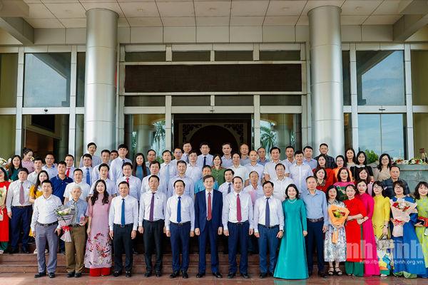 Meeting marks 100th anniversary of Vietnam Revolutionary Press Day