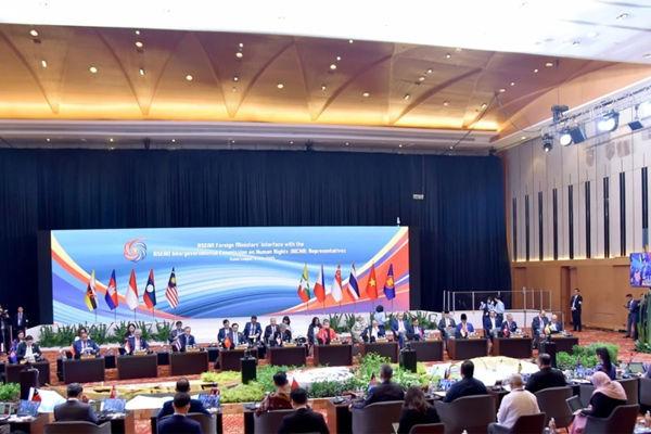 Viet Nam promotes comprehensive approach to human rights in ASEAN