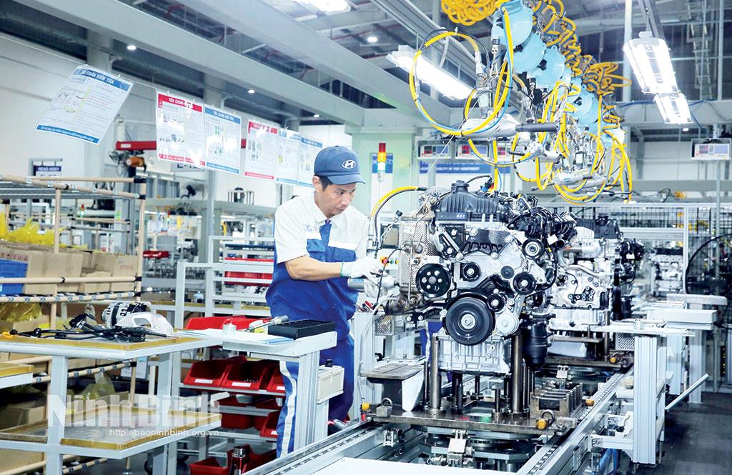 Ninh Binh enters top 3 provinces with highest economic growth in nine months of 2025.