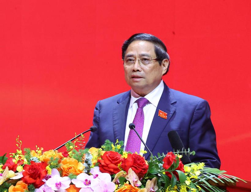 Prime Minister Pham Minh Chinh, who is also Politburo member and Secretary of the Government’s Party Committee, addresses the preparatory meeting of the first Congress of the Government’s Party Organisation on October 12 morning. (Photo: VNA)