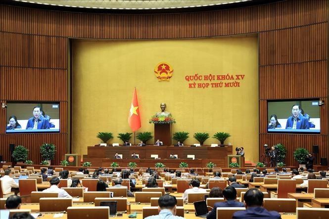 A view of the 10th session of the 15th National Assembly (Photo: VNA)
