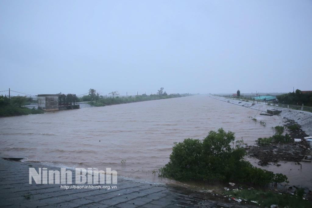 Ninh Binh proactive response to heavy rains, flash floods, landslides.
