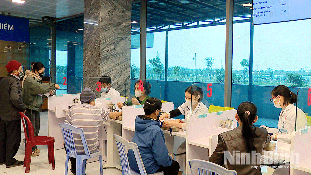Medical staffs at Nam Dinh general hospital.