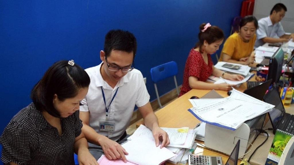 Income tax cuts of 30% come into effect for small firms