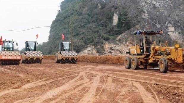 Ministry proposes use of State budget for eight projects of Eastern North-South Expressway