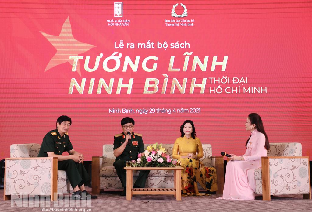 Ra mắt bộ sách "Tướng lĩnh Ninh Bình thời đại Hồ Chí Minh"