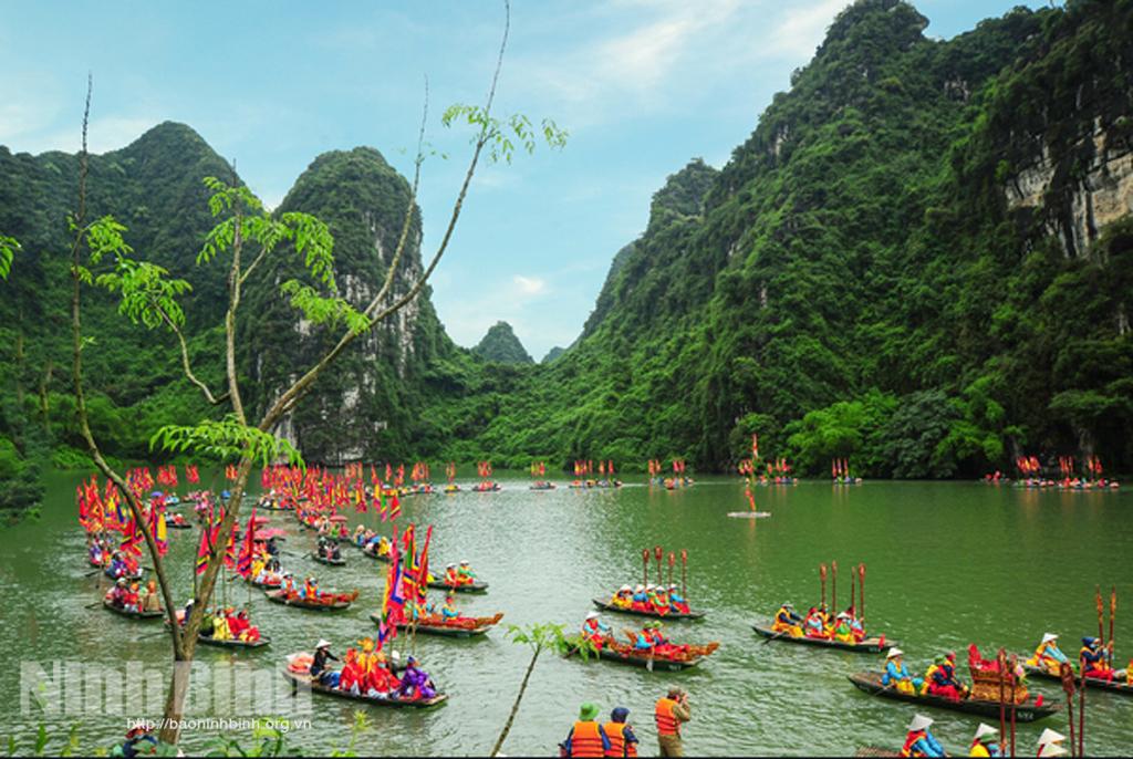 Developing Ninh Binh into a key national tourist area