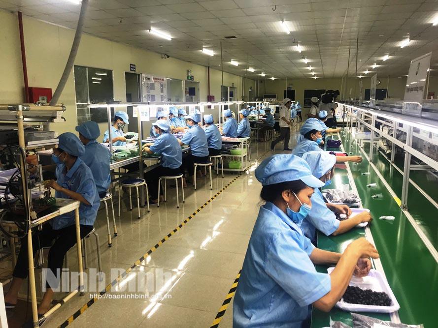 Province's export value hit 274 million USD in April