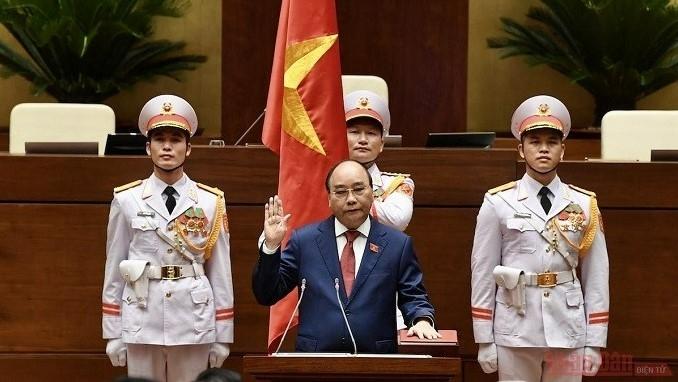 Nguyen Xuan Phuc elected as State President for 2021-2026