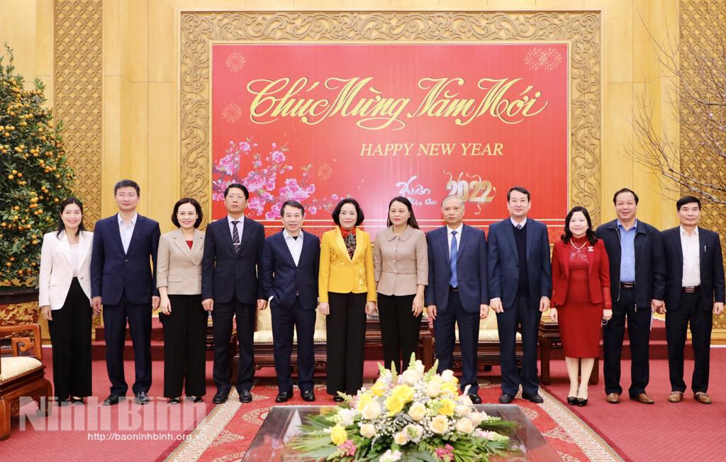 Party official pays Tet visit to Ninh Binh province