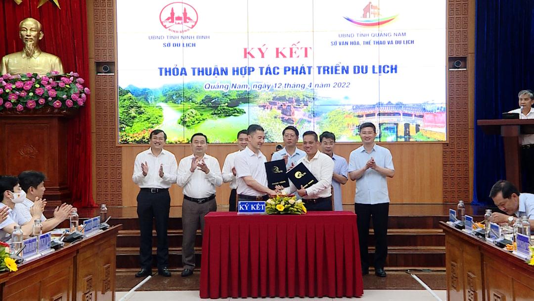 Ninh Binh, Quang Nam sign cooperation agreement on tourism development