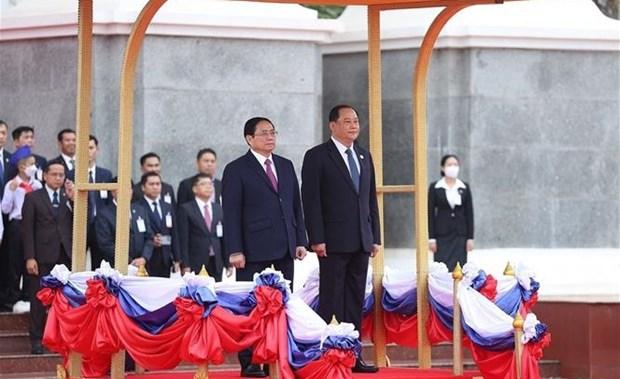 Prime Minister starts official visit to Laos