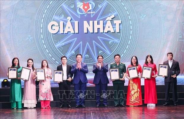 Prime Minister appreciates role of external information service