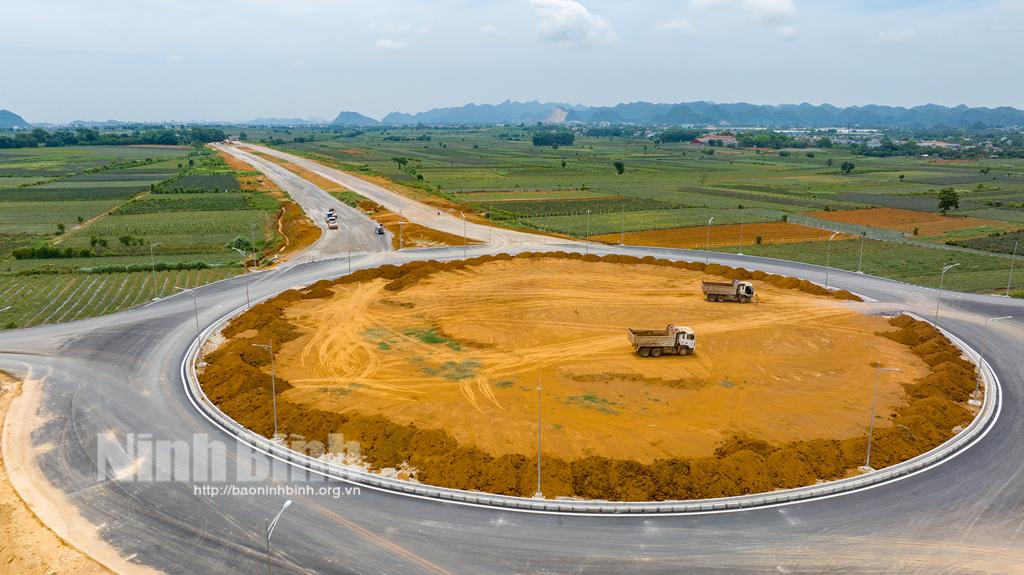 Ninh Binh's public investment disbursement reaches 51.7% of yearly target