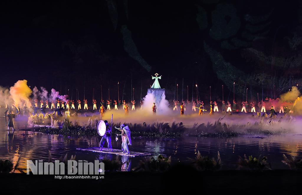 Vice President attends opening ceremony of second Ninh Binh -Trang An Festival