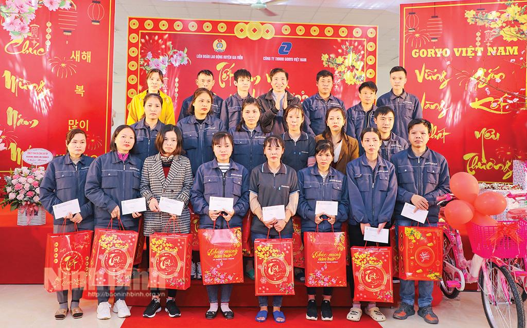 Ninh Binh plans to spend 800 million VND on Tet gifts for labourers