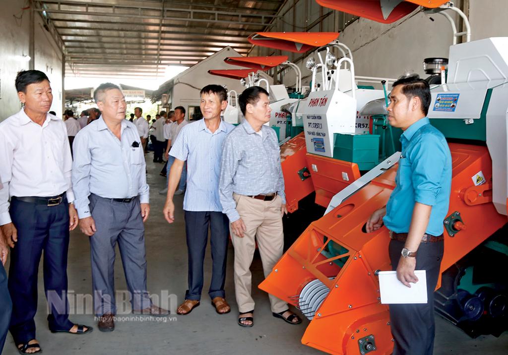 Ninh Binh speeds up mechanisation in agricultural production