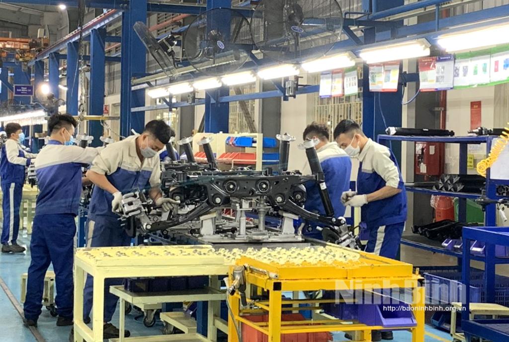 Ninh Binh strives to complete budget collection tasks in 2023