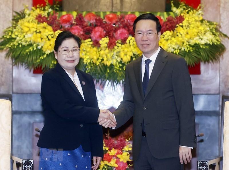 President Vo Van Thuong welcomes Chief Justice of Lao supreme court