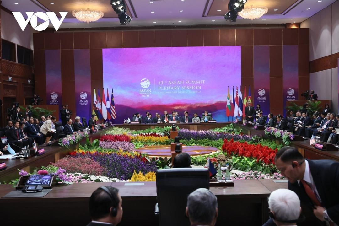 Enhancing self-reliance to keep "ASEAN stature" as epicentre of growth