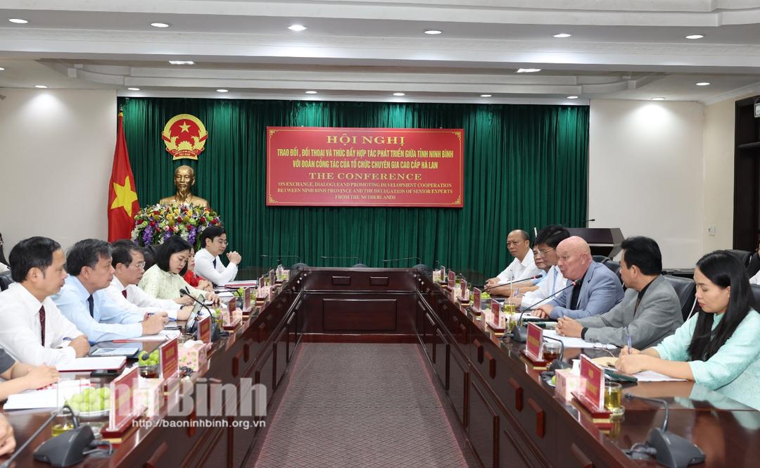 Ninh Binh steps up cooperation with PUM Netherlands senior experts