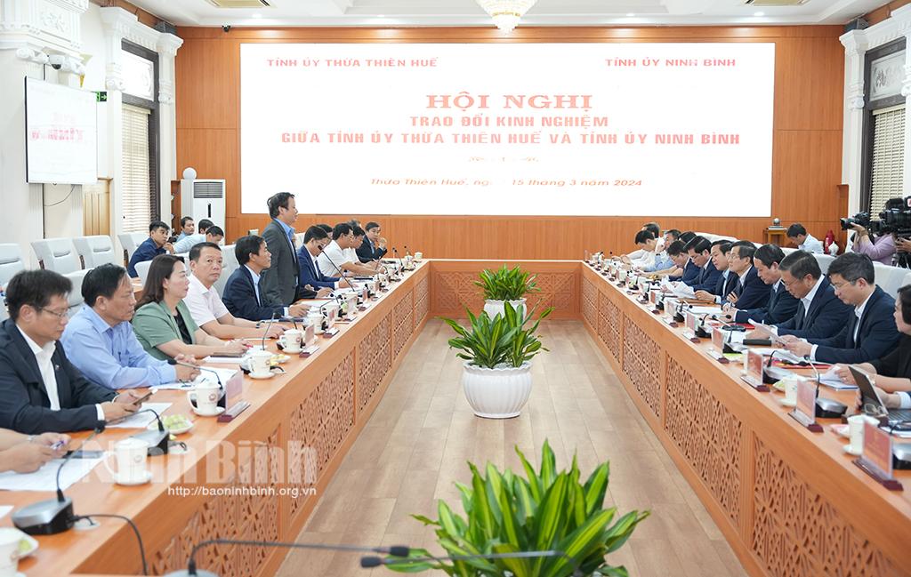 Ninh Binh, Thua Thien-Hue exchange experiences in preserving, restoring heritages